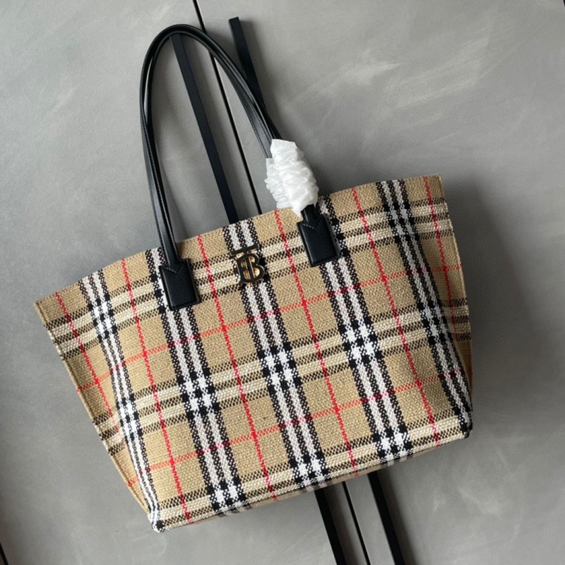 B**rry shopping bags